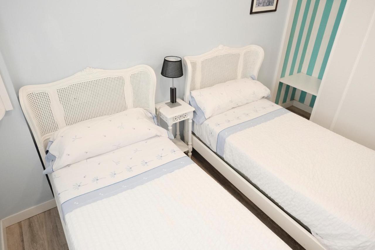 Aixerrota Apartamentos A Getxo Buitenkant foto